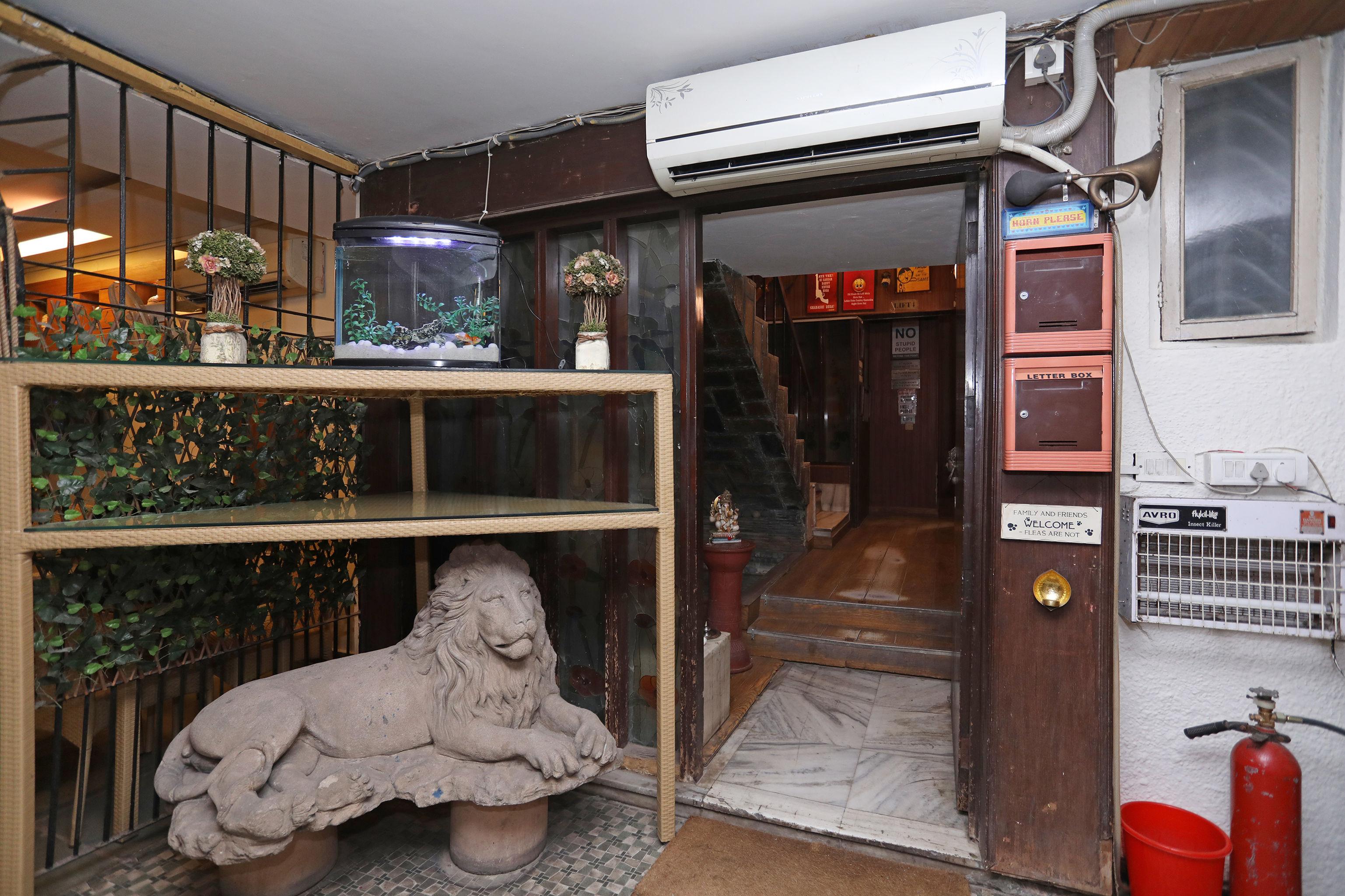 Collection O Hamilton Hotel Nuova Delhi Esterno foto